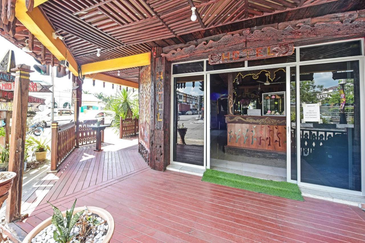 Super Oyo Capital O 90659 Raintown Timbers Hotel Taiping Dış mekan fotoğraf