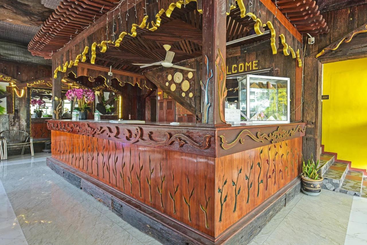 Super Oyo Capital O 90659 Raintown Timbers Hotel Taiping Dış mekan fotoğraf