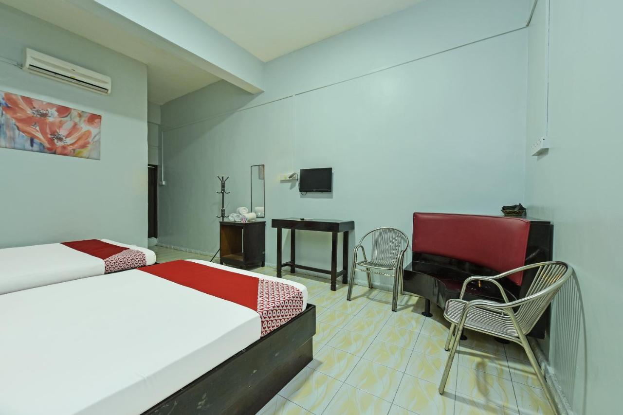 Super Oyo Capital O 90659 Raintown Timbers Hotel Taiping Dış mekan fotoğraf