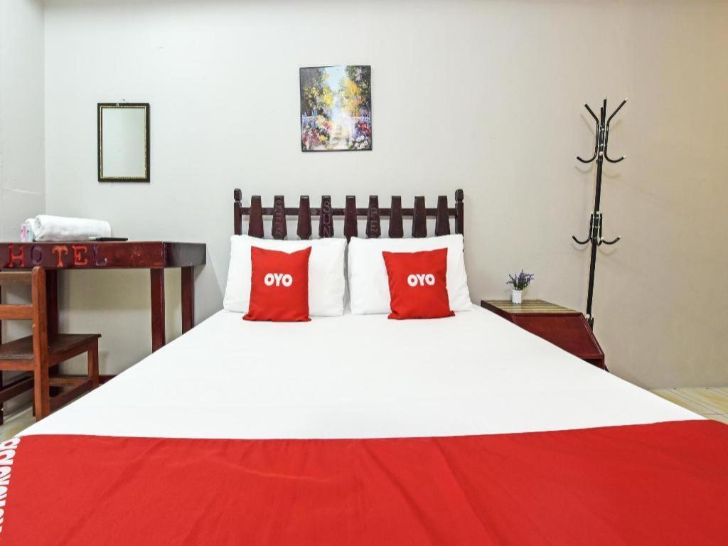 Super Oyo Capital O 90659 Raintown Timbers Hotel Taiping Dış mekan fotoğraf