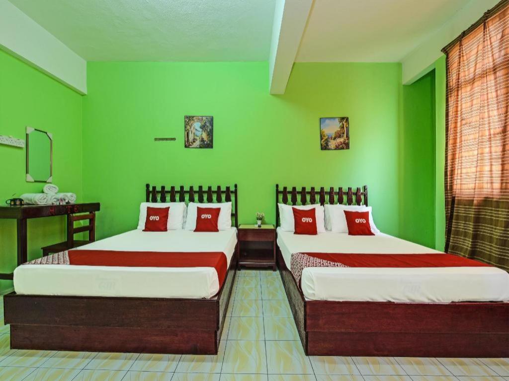 Super Oyo Capital O 90659 Raintown Timbers Hotel Taiping Dış mekan fotoğraf